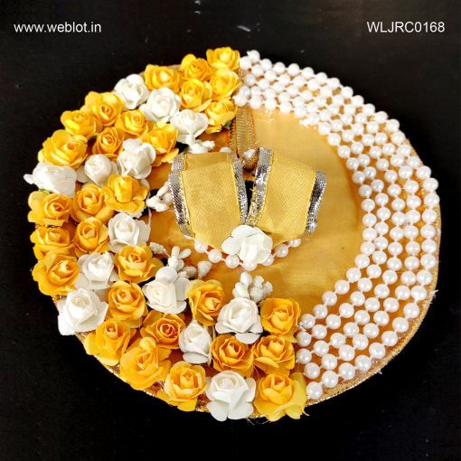 WEBLOT-Beautiful-white-yellow-rose-dress-with-pearl-for-laddoo-gopal-pic2.jpg