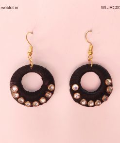 WEBLOT-black-ring-earing-2