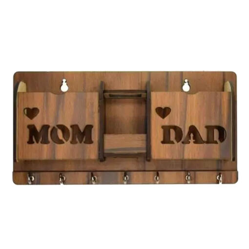 mom-dad-key-holder